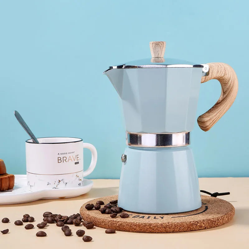 Classic Italian Moka Pot – Vintage Wooden Handle Espresso Maker